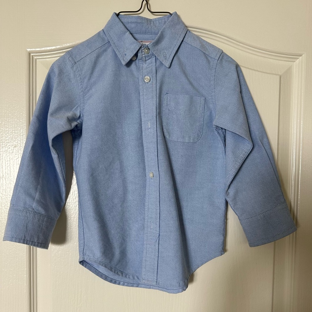 Classic Prep Boy’s Button Down. 3T. Brand New Condition/Worn Once.